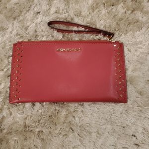Mk wristlet